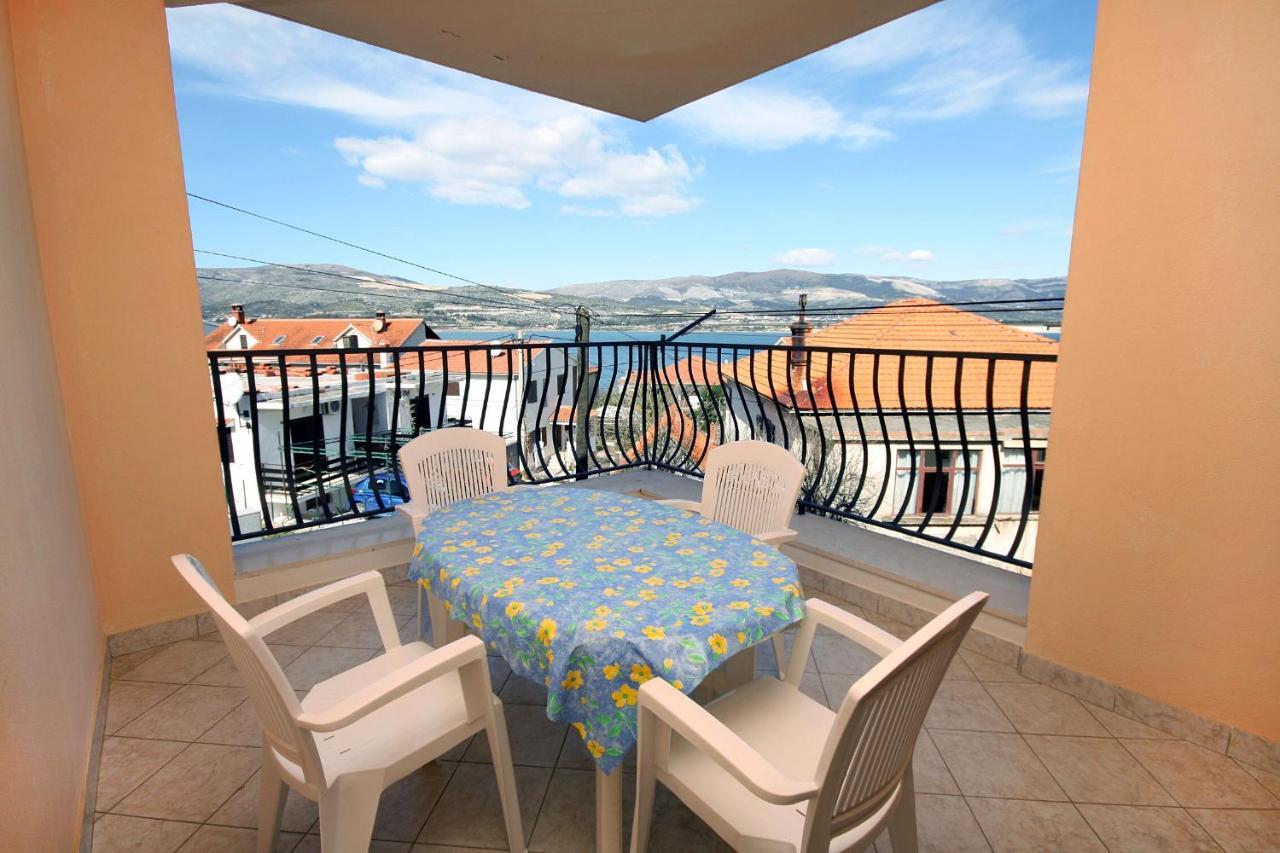 Apartments By The Sea Mastrinka, Ciovo - 4836 Trogir Exterior photo